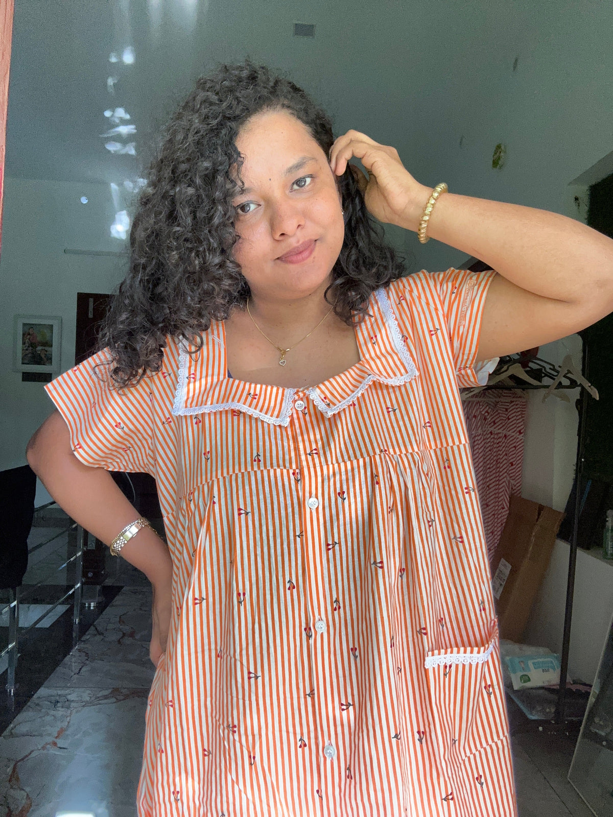 Cherry orange button Nua Momma