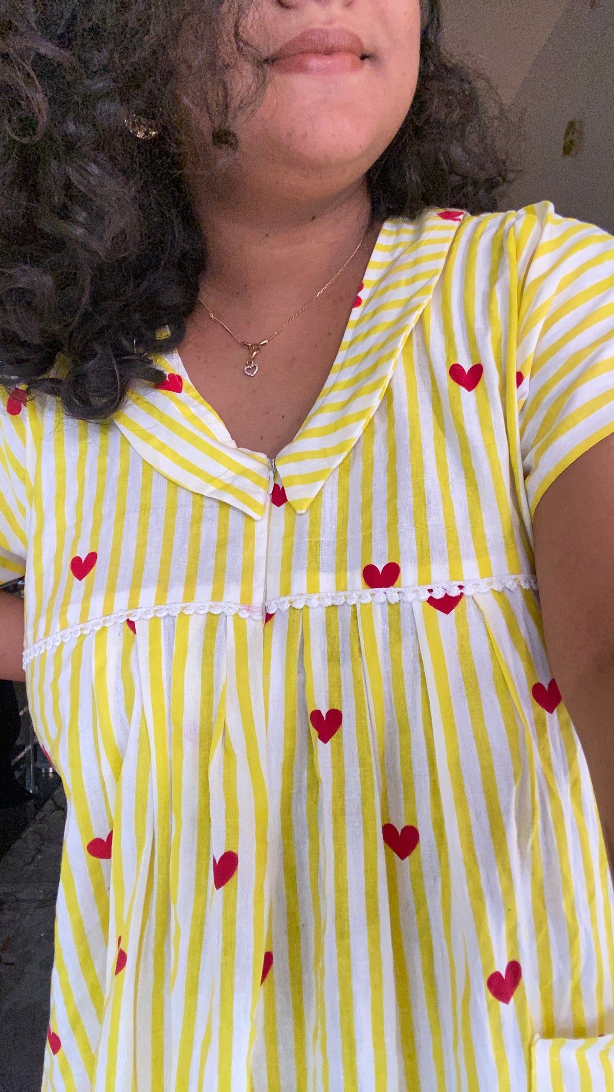 Yellow Heart Nua Momma