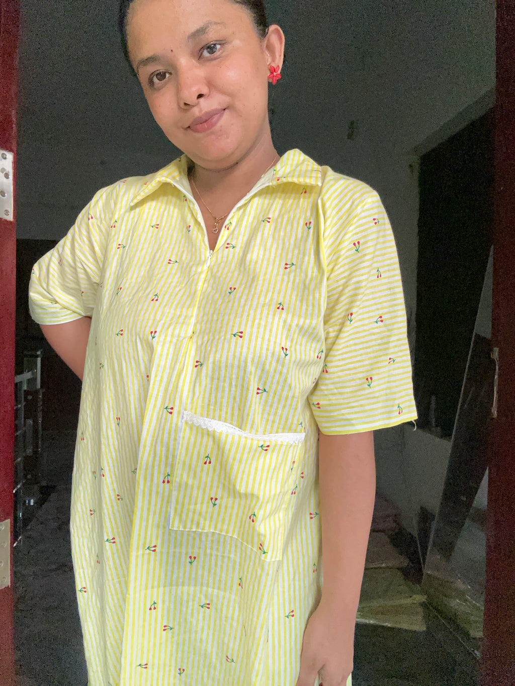 Cherry yellow elbow 💛